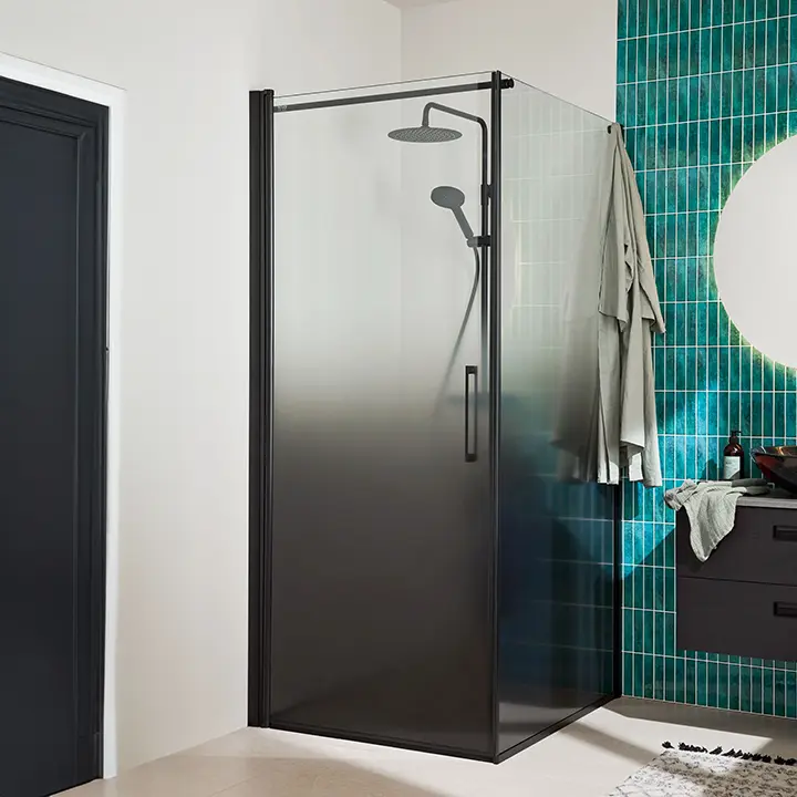 Corner showers Frost Concept